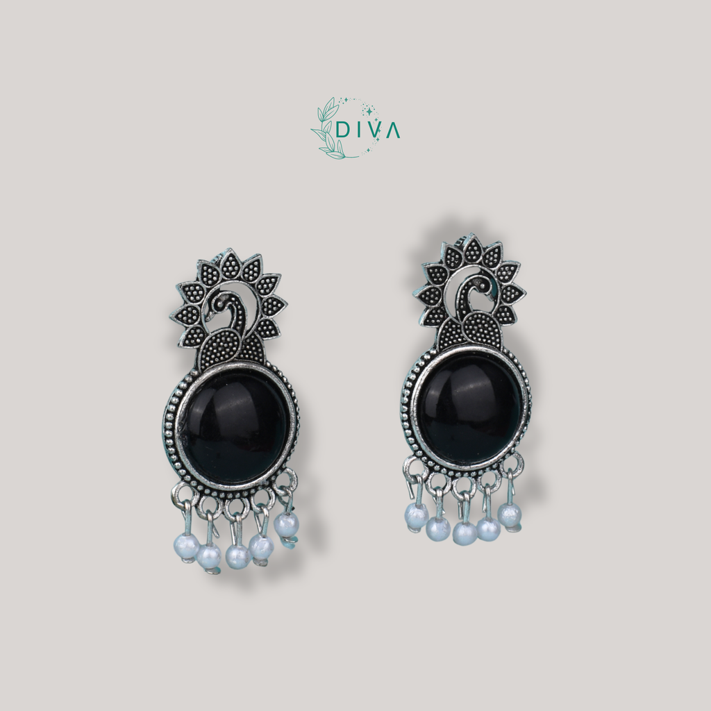The 10 Must-Have Earring