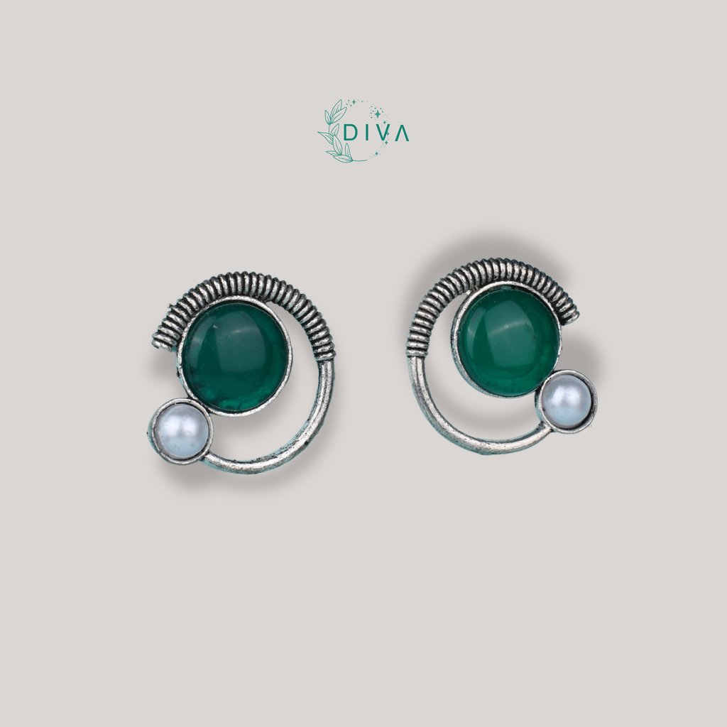 The 10 Must-Have Earring