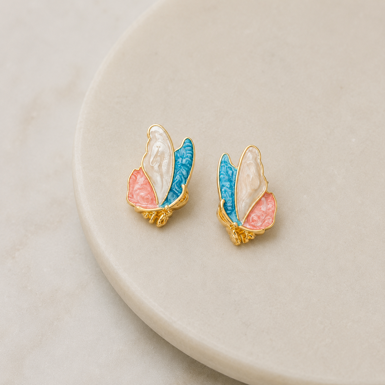 Golden Love Vault for Her - 12 Premium Earrings with Velvet Organizer