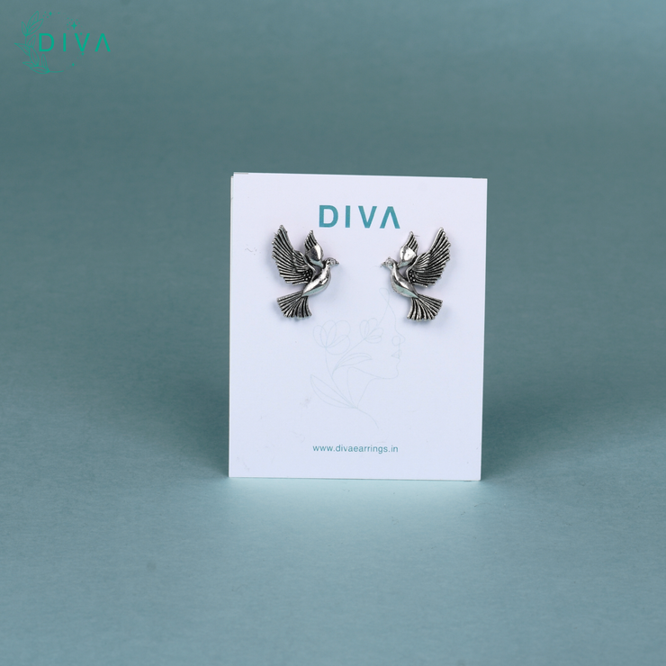 The 10 Must-Have Earring